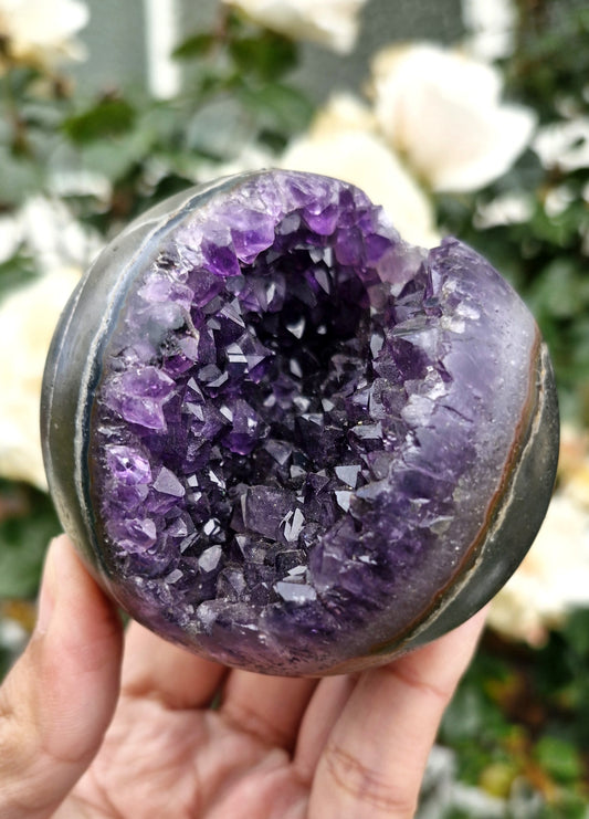 Amethyst Cluster Sphere - Wairua 💜