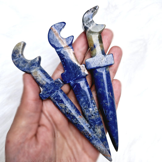 Cord Cutting Crystal Dagger - Sodalite