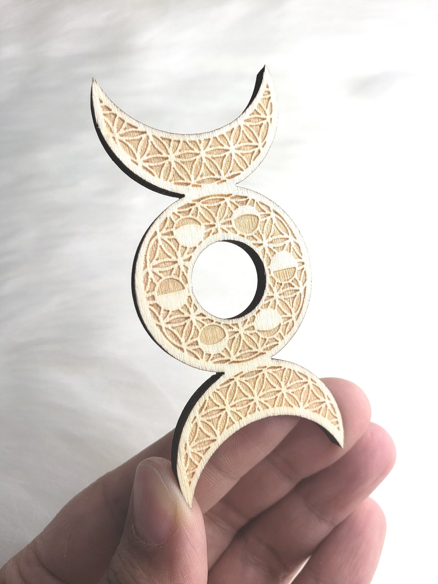 Triple Moon Sphere Holder