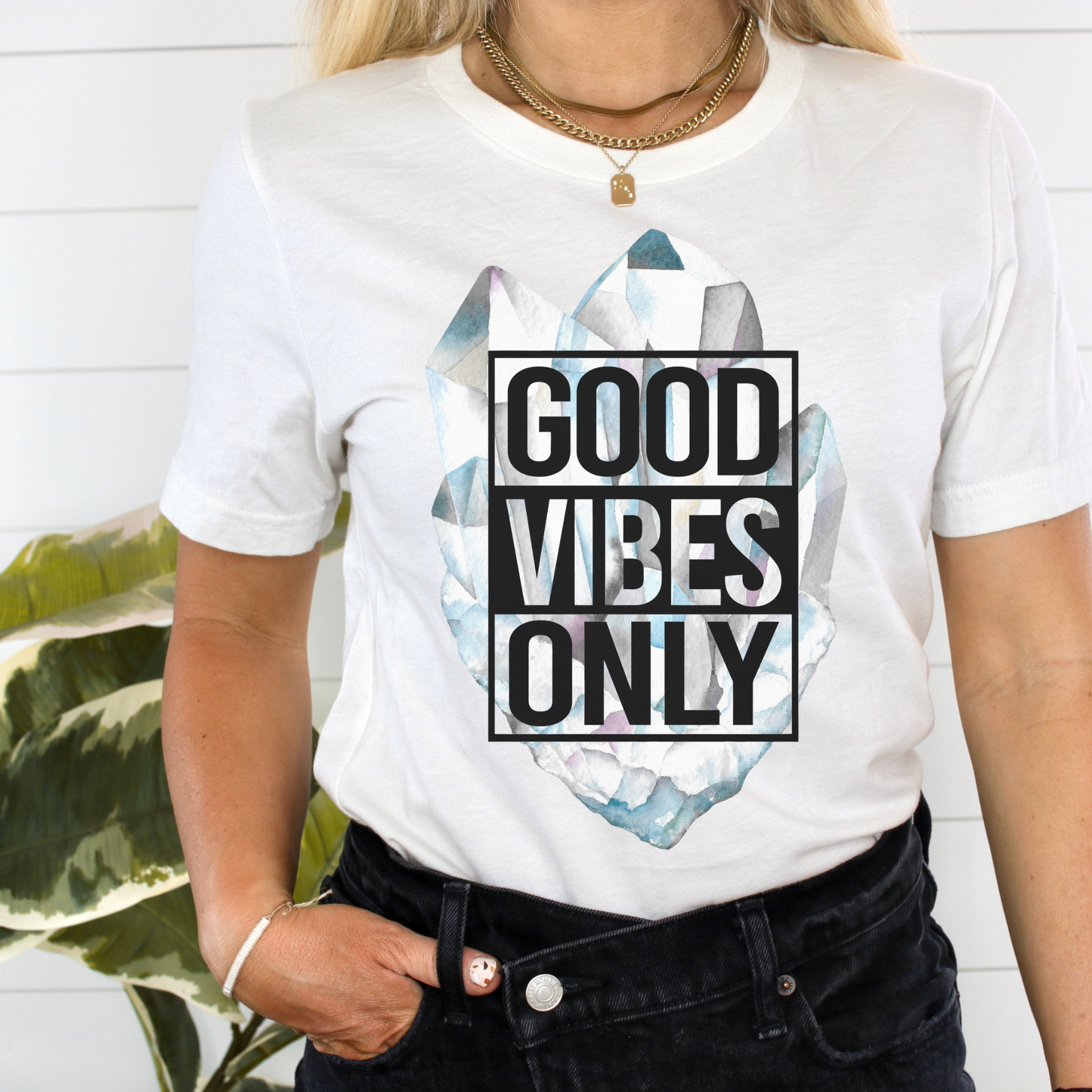 Classic Fit Cotton T-Shirt - Good Vibes Only - AURA