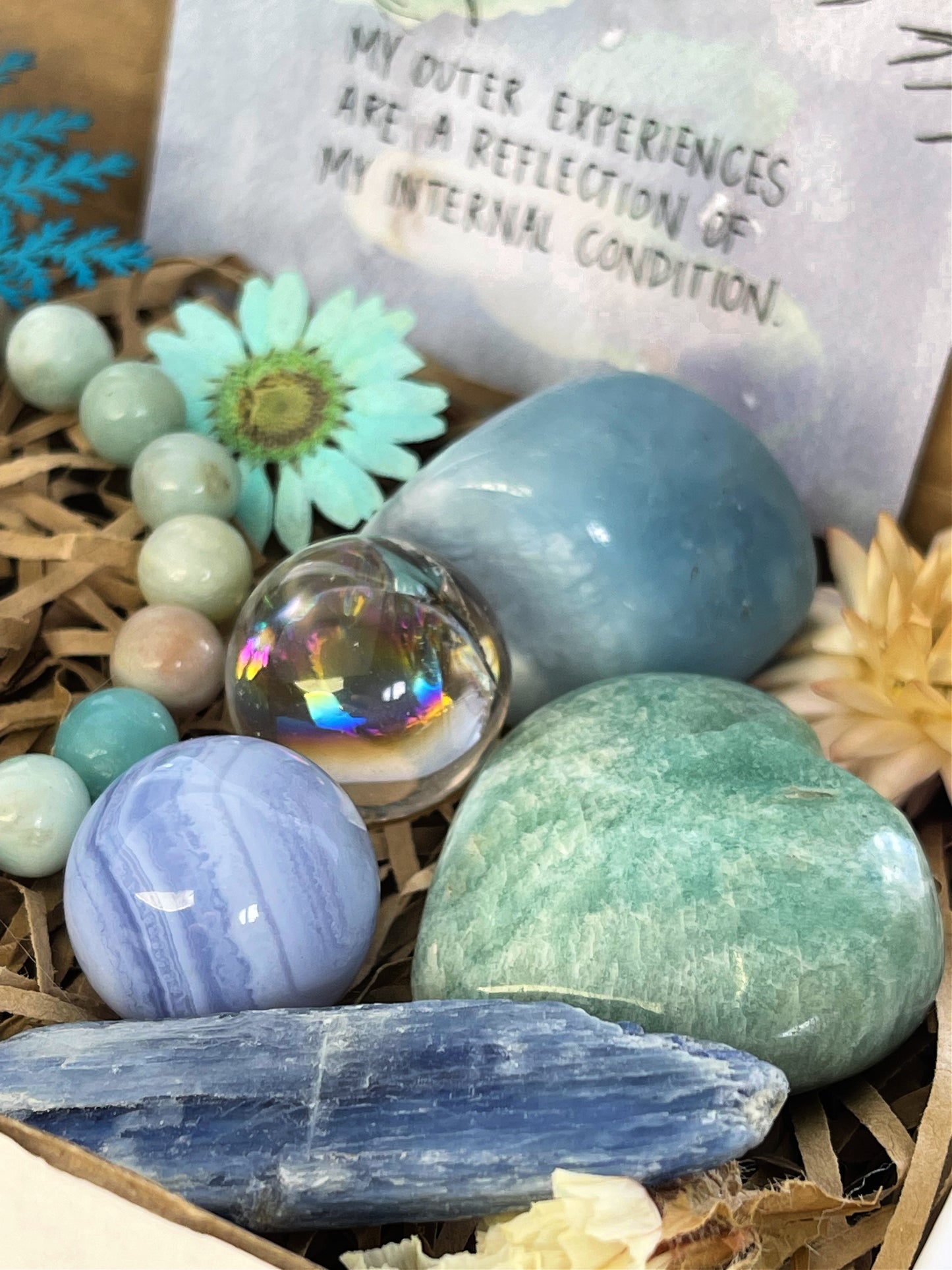 Intuited Crystal Giftbox - With free Crystal Cleansing Guide